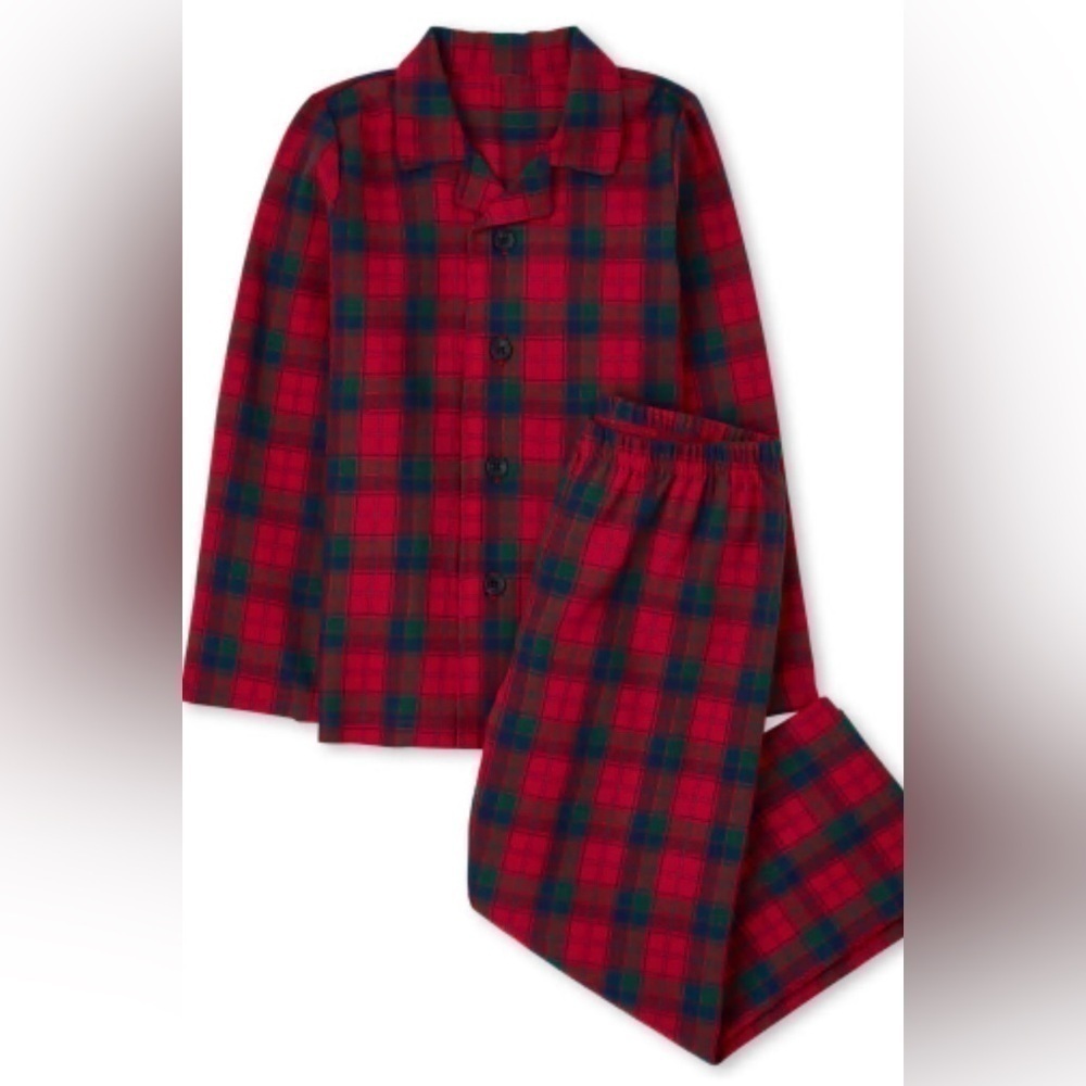 Boys size medium red & black plaid flannel pajamas long sleeve shirt long pants